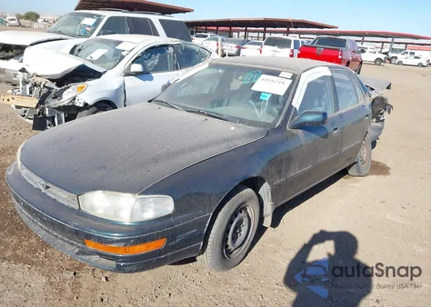 1993 Toyota Camry Le из США, поврежденный, VIN 4T1SK12E2PU308934